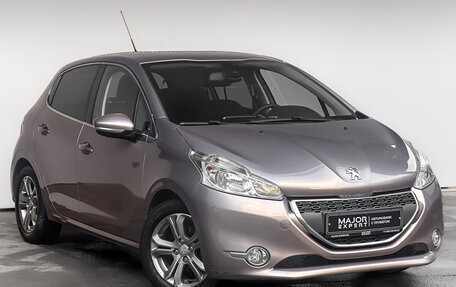 Peugeot 208 II, 2013 год, 945 000 рублей, 3 фотография