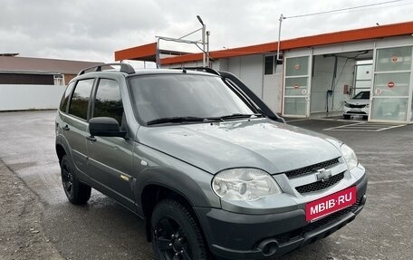 Chevrolet Niva I рестайлинг, 2015 год, 700 000 рублей, 2 фотография