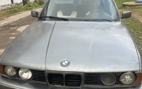 BMW 5 серия, 1991 год, 450 000 рублей, 6 фотография