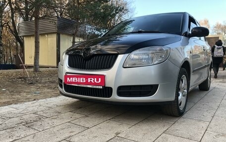 Skoda Fabia II, 2009 год, 450 000 рублей, 5 фотография