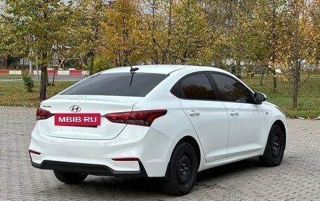 Hyundai Solaris II рестайлинг, 2018 год, 1 180 000 рублей, 4 фотография