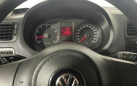 Volkswagen Polo VI (EU Market), 2011 год, 630 000 рублей, 11 фотография