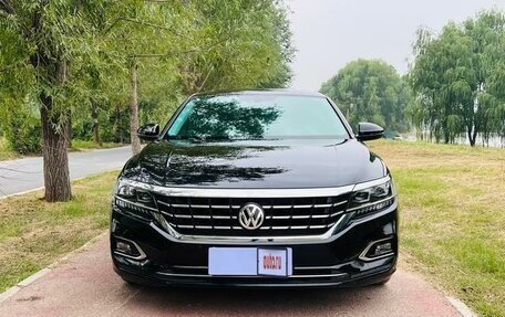 Volkswagen Passat B8 рестайлинг, 2020 год, 2 600 000 рублей, 2 фотография