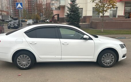 Skoda Octavia, 2018 год, 1 255 000 рублей, 4 фотография