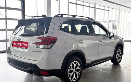 Subaru Forester, 2024 год, 5 800 000 рублей, 2 фотография