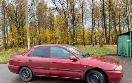 Mitsubishi Carisma I, 1998 год, 190 000 рублей, 2 фотография