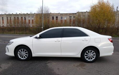 Toyota Camry, 2015 год, 1 965 000 рублей, 8 фотография