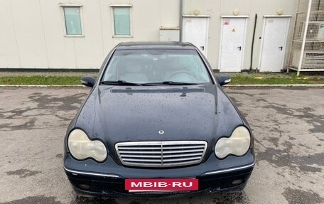 Mercedes-Benz C-Класс, 2000 год, 280 000 рублей, 2 фотография