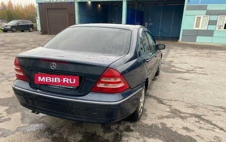 Mercedes-Benz C-Класс, 2000 год, 280 000 рублей, 5 фотография