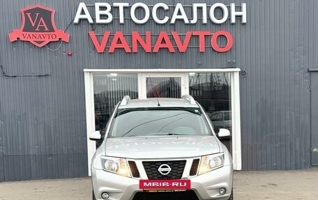 Nissan Terrano III, 2014 год, 1 370 000 рублей, 2 фотография