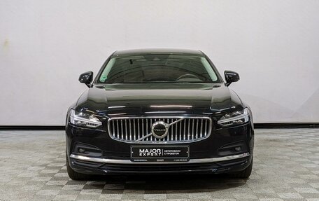 Volvo S90 II рестайлинг, 2020 год, 3 950 000 рублей, 2 фотография