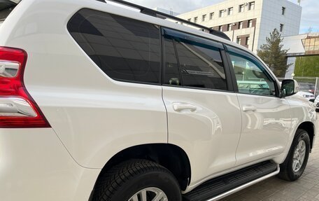 Toyota Land Cruiser Prado 150 рестайлинг 2, 2016 год, 3 550 000 рублей, 31 фотография