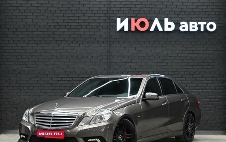 Mercedes-Benz E-Класс, 2010 год, 1 870 000 рублей, 1 фотография