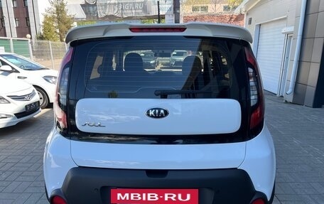 KIA Soul II рестайлинг, 2016 год, 1 495 000 рублей, 7 фотография