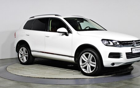 Volkswagen Touareg III, 2013 год, 2 197 000 рублей, 3 фотография