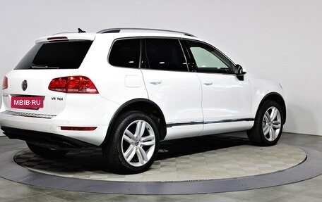 Volkswagen Touareg III, 2013 год, 2 197 000 рублей, 4 фотография