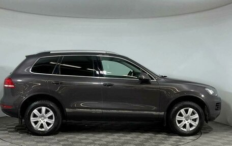 Volkswagen Touareg III, 2010 год, 2 899 000 рублей, 4 фотография