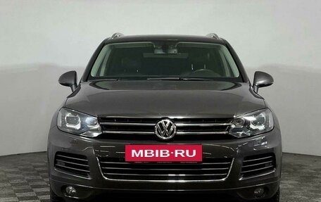 Volkswagen Touareg III, 2010 год, 2 899 000 рублей, 2 фотография