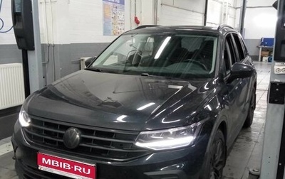 Volkswagen Tiguan II, 2021 год, 3 399 000 рублей, 1 фотография