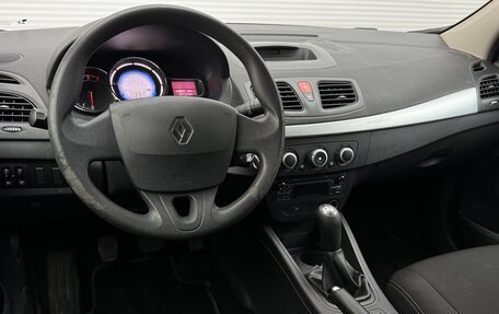 Renault Megane III, 2014 год, 855 000 рублей, 10 фотография