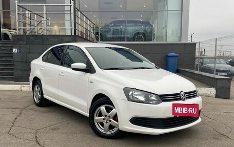 Volkswagen Polo VI (EU Market), 2013 год, 950 000 рублей, 3 фотография