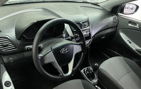 Hyundai Solaris II рестайлинг, 2012 год, 749 000 рублей, 7 фотография