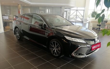 Toyota Camry, 2024 год, 5 350 000 рублей, 6 фотография