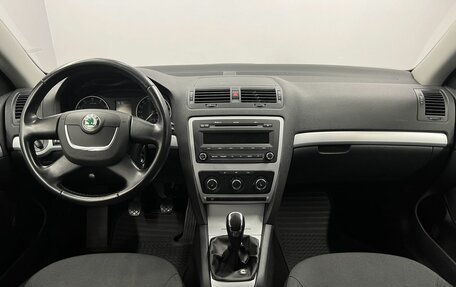 Skoda Octavia, 2011 год, 1 095 000 рублей, 11 фотография