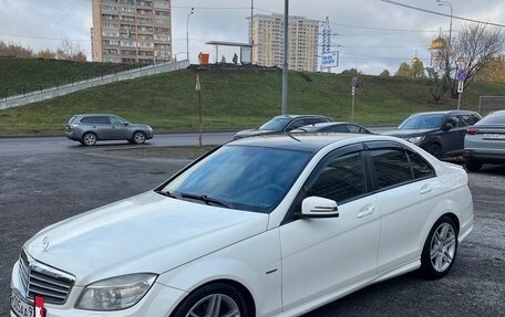 Mercedes-Benz C-Класс, 2010 год, 1 300 000 рублей, 3 фотография