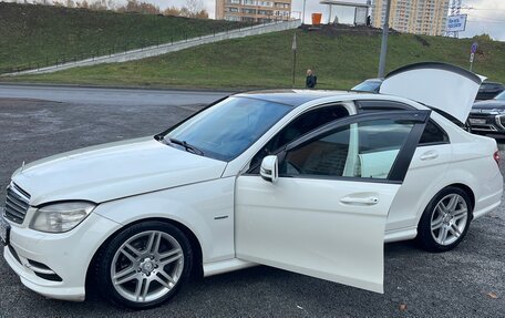 Mercedes-Benz C-Класс, 2010 год, 1 300 000 рублей, 8 фотография