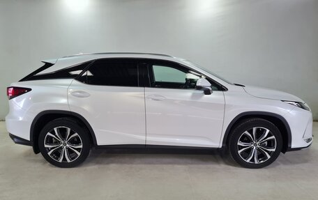 Lexus RX IV рестайлинг, 2020 год, 6 200 000 рублей, 4 фотография