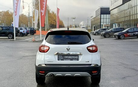 Renault Kaptur I рестайлинг, 2016 год, 1 794 000 рублей, 6 фотография