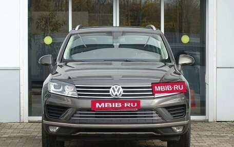 Volkswagen Touareg III, 2015 год, 2 690 000 рублей, 4 фотография