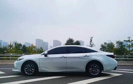 Toyota Avalon, 2021 год, 3 100 000 рублей, 5 фотография