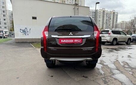 Mitsubishi Pajero Sport III рестайлинг, 2019 год, 3 850 000 рублей, 4 фотография