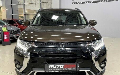 Mitsubishi Outlander III рестайлинг 3, 2021 год, 2 737 000 рублей, 3 фотография