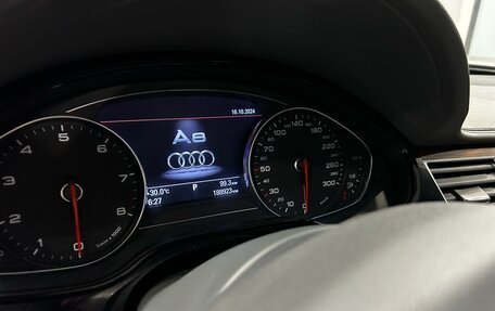 Audi A8, 2010 год, 1 600 000 рублей, 12 фотография