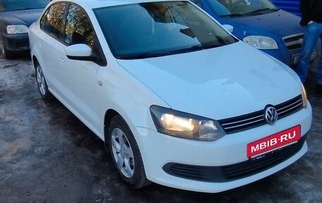 Volkswagen Polo VI (EU Market), 2014 год, 910 000 рублей, 10 фотография