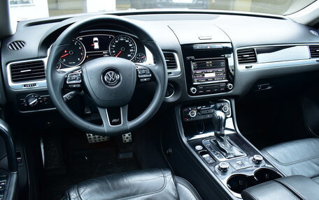 Volkswagen Touareg III, 2012 год, 1 800 000 рублей, 5 фотография