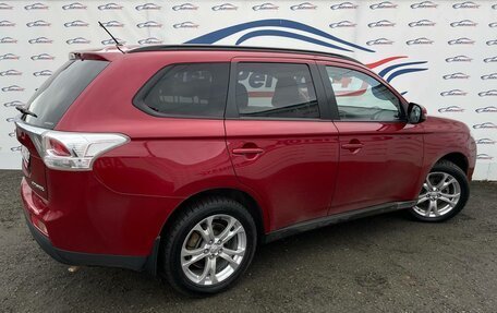 Mitsubishi Outlander III рестайлинг 3, 2013 год, 1 450 000 рублей, 5 фотография