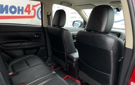 Mitsubishi Outlander III рестайлинг 3, 2013 год, 1 450 000 рублей, 13 фотография