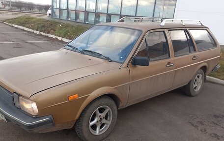 Volkswagen Passat B2, 1984 год, 100 000 рублей, 2 фотография