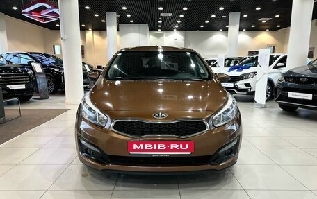 KIA cee'd III, 2016 год, 1 375 000 рублей, 2 фотография