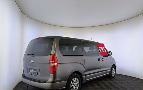 Hyundai H-1 II рестайлинг, 2012 год, 1 995 000 рублей, 5 фотография