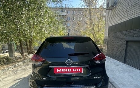 Nissan Rogue II, 2018 год, 2 200 000 рублей, 2 фотография