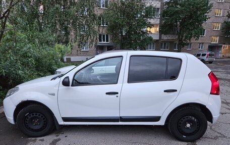 Renault Sandero I, 2011 год, 549 000 рублей, 2 фотография