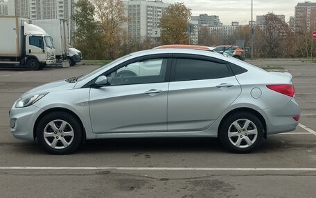 Hyundai Solaris II рестайлинг, 2012 год, 1 050 000 рублей, 4 фотография