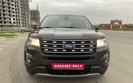 Ford Explorer VI, 2018 год, 2 590 000 рублей, 3 фотография