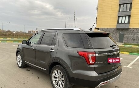 Ford Explorer VI, 2018 год, 2 590 000 рублей, 9 фотография