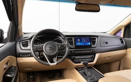 KIA Carnival III, 2018 год, 2 949 000 рублей, 6 фотография